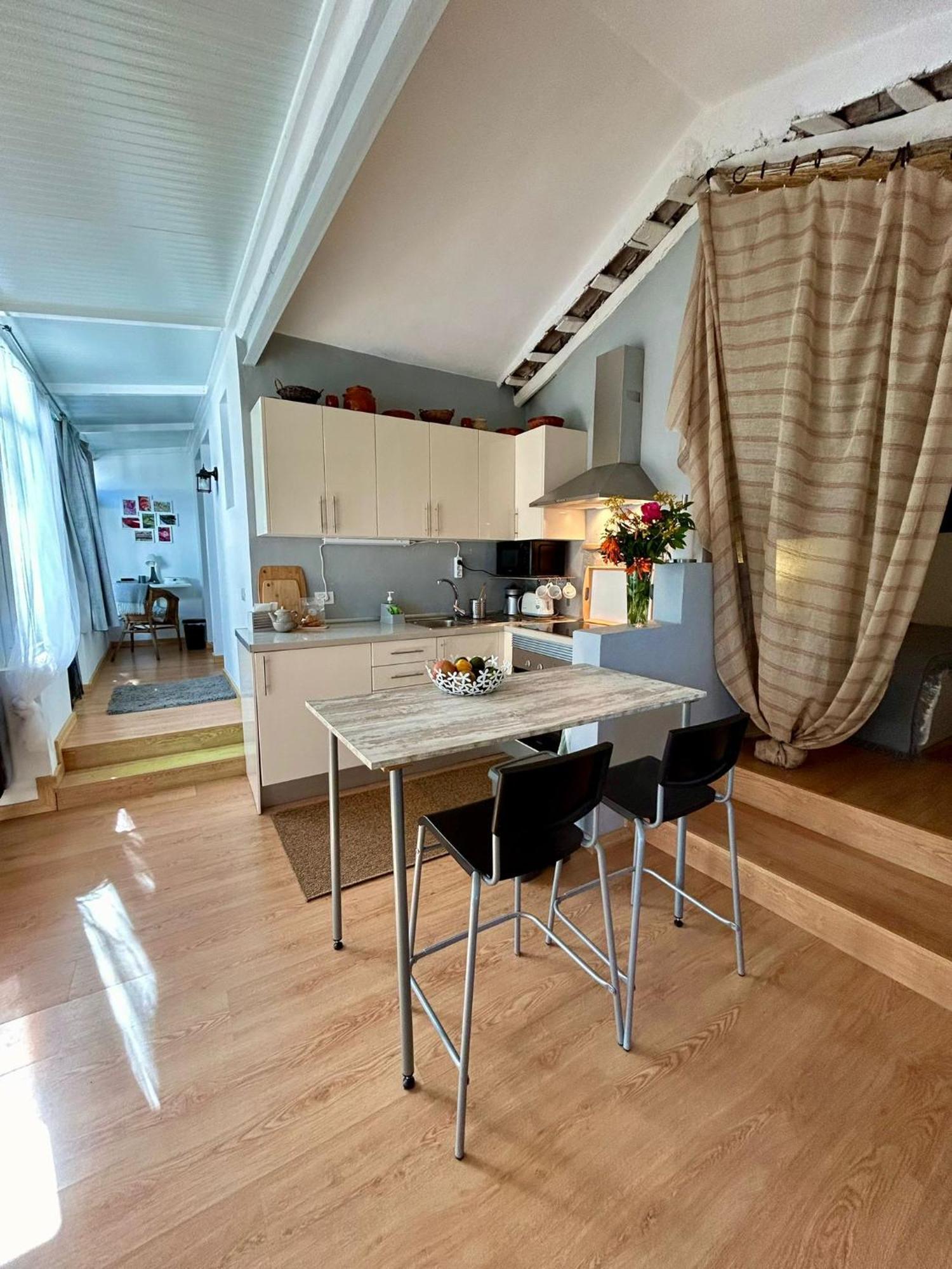 Вилла La Casita Del Lagar Серрогордо Экстерьер фото